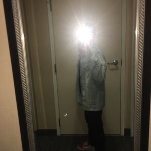 Meet your Posher, Evan